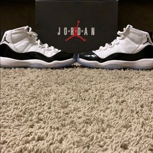Jordan 11 Concord 2018 (slightly used)